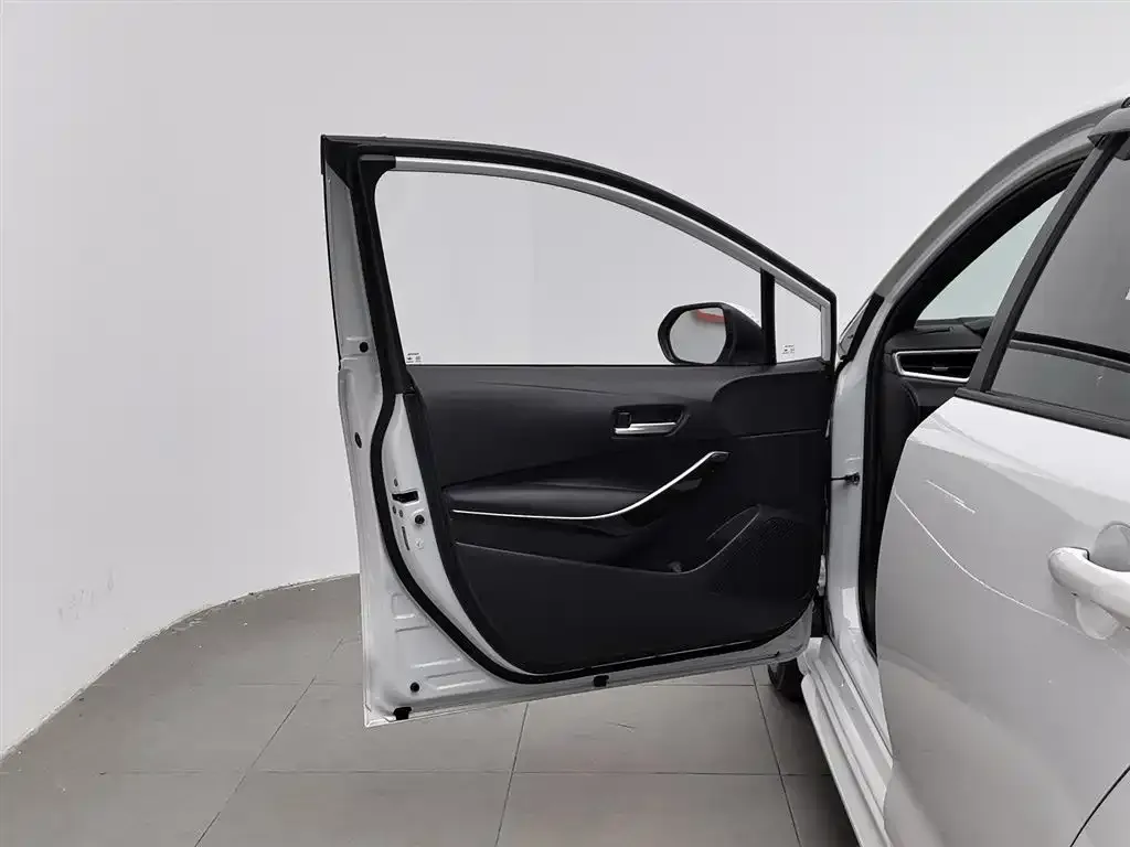 Toyota Levin 2021 из CN, фото 3