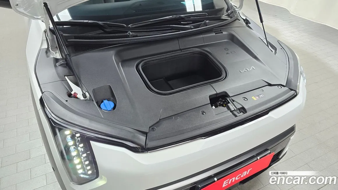 Kia EV3 — фото 8