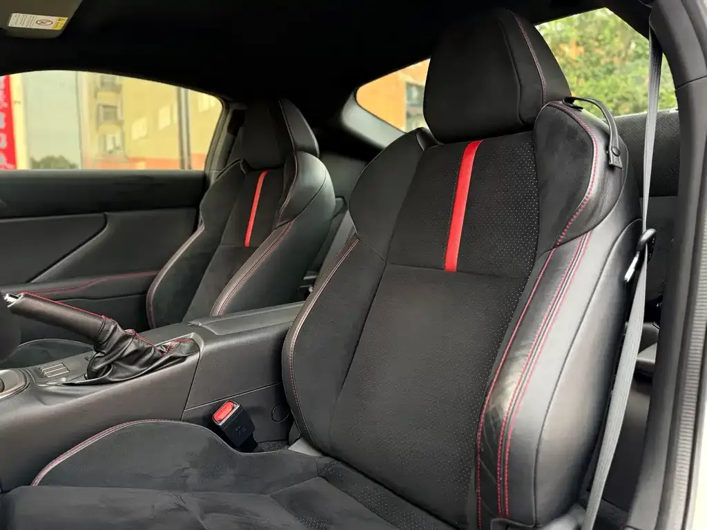 Subaru BRZ 2023 из CN, фото 3