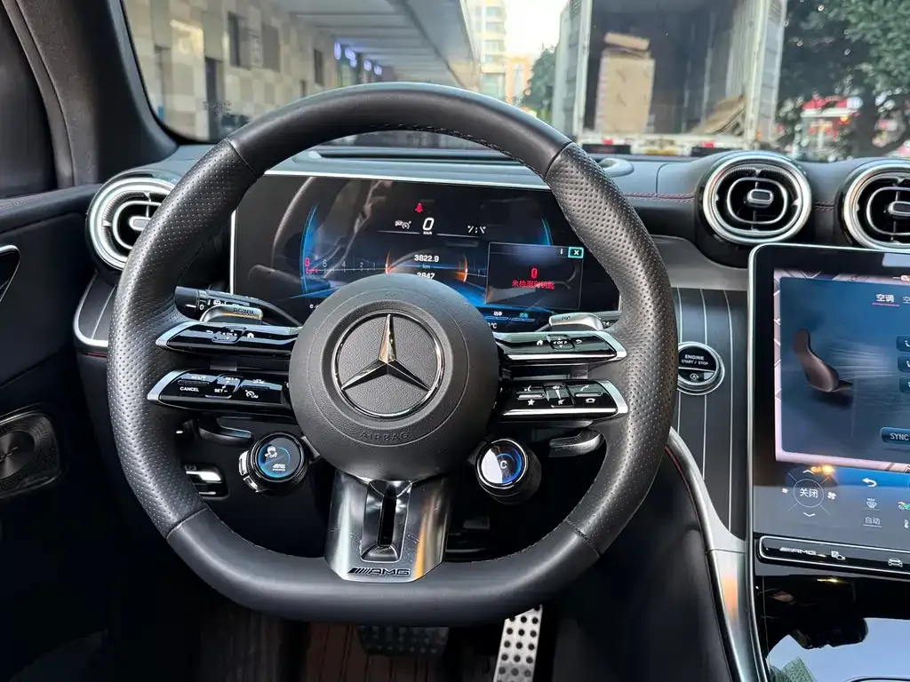 Mercedes-Benz GLC AMG 2025 из CN, фото 2