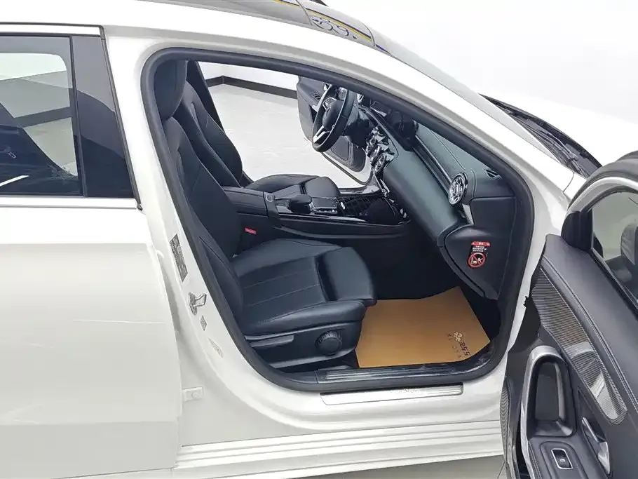 Mercedes-Benz A-Class 2021 из CN, фото 5