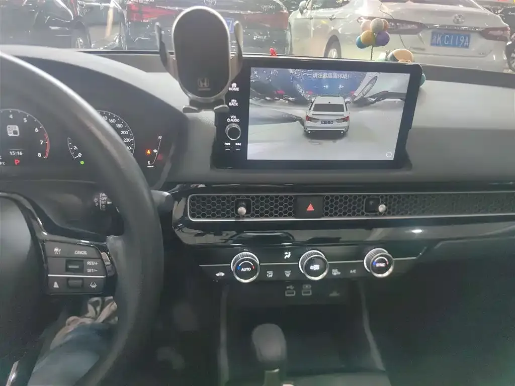 Honda Civic 2024 из CN, фото 4