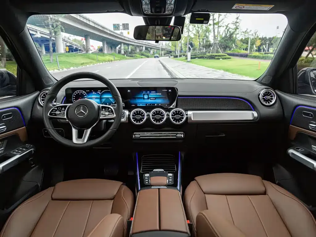 Mercedes-Benz GLB 2023 из CN, фото 8