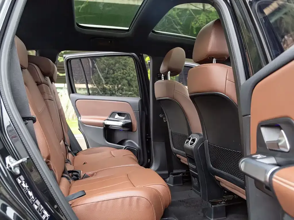 Mercedes-Benz GLB 2023 из CN, фото 5