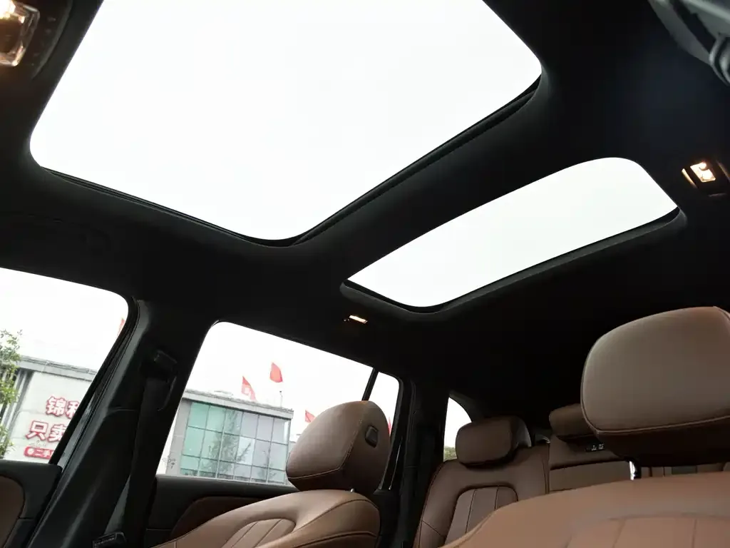 Mercedes-Benz GLB 2023 из CN, фото 7