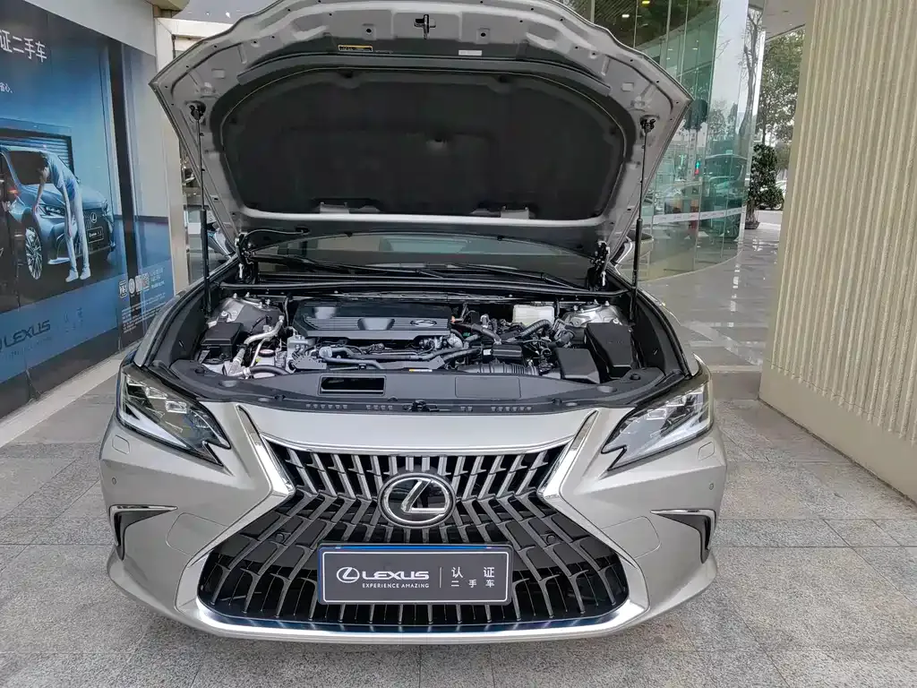 Lexus ES 2023 из CN, фото 7