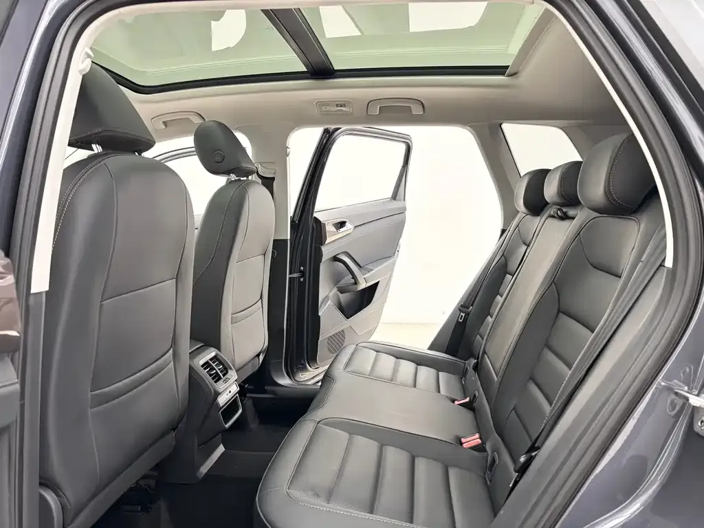 Volkswagen Tharu 2022 из CN, фото 6