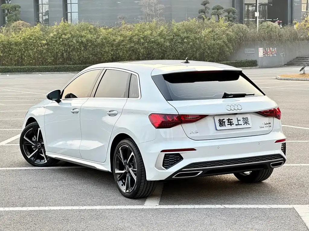 Audi A3 2022 из CN, фото 9