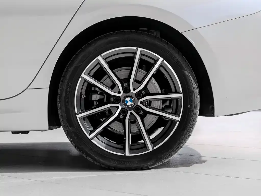 BMW 3 Series — фото 10