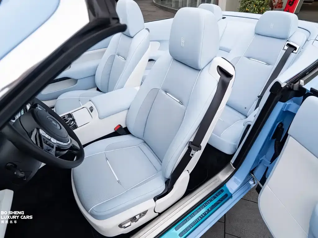 Rolls-Royce Dawn 2023 из CN, фото 5