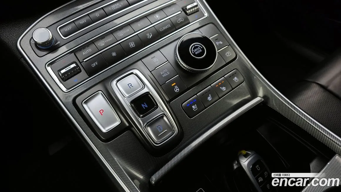 Hyundai Santafe — фото 2