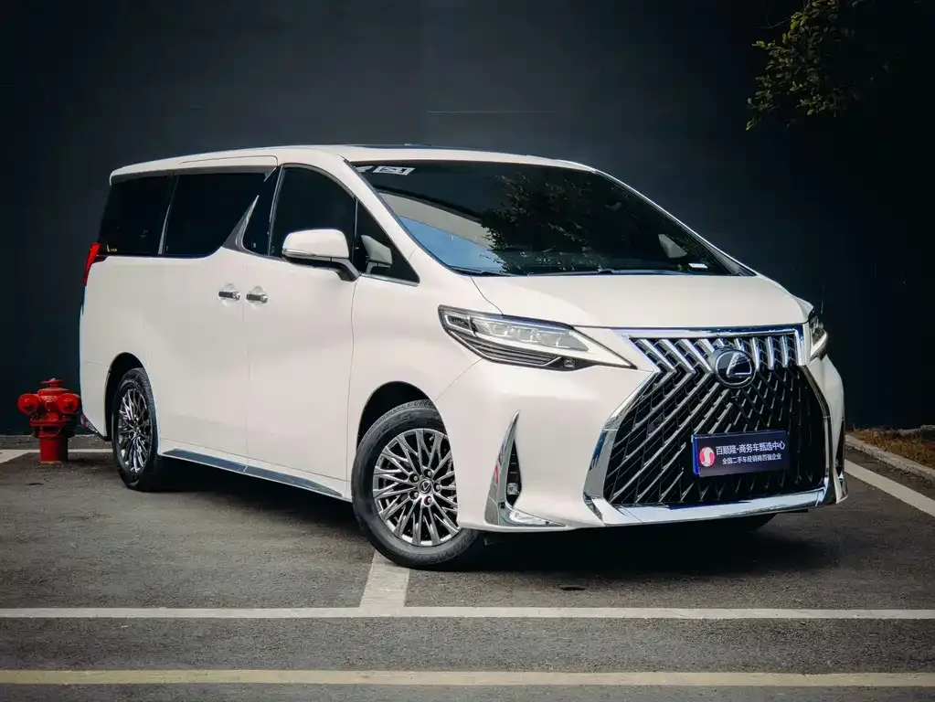 Lexus LM 2023 из CN, фото 4