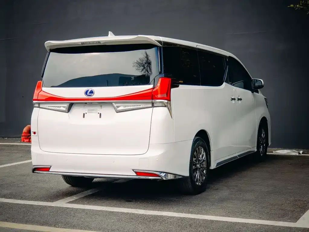 Lexus LM 2023 из CN, фото 10
