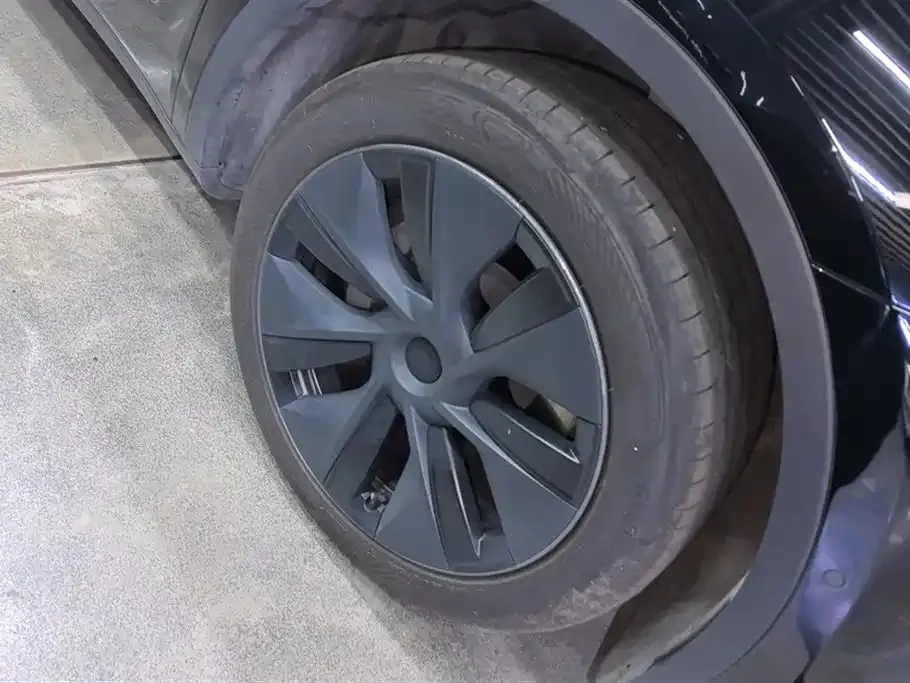 Tesla Model Y 2024 из CN, фото 7