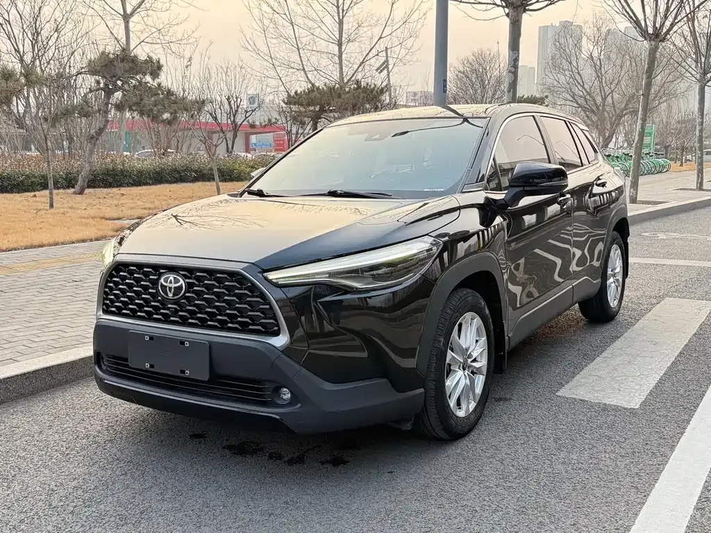 Toyota Corolla Cross 2022 из CN, фото 1