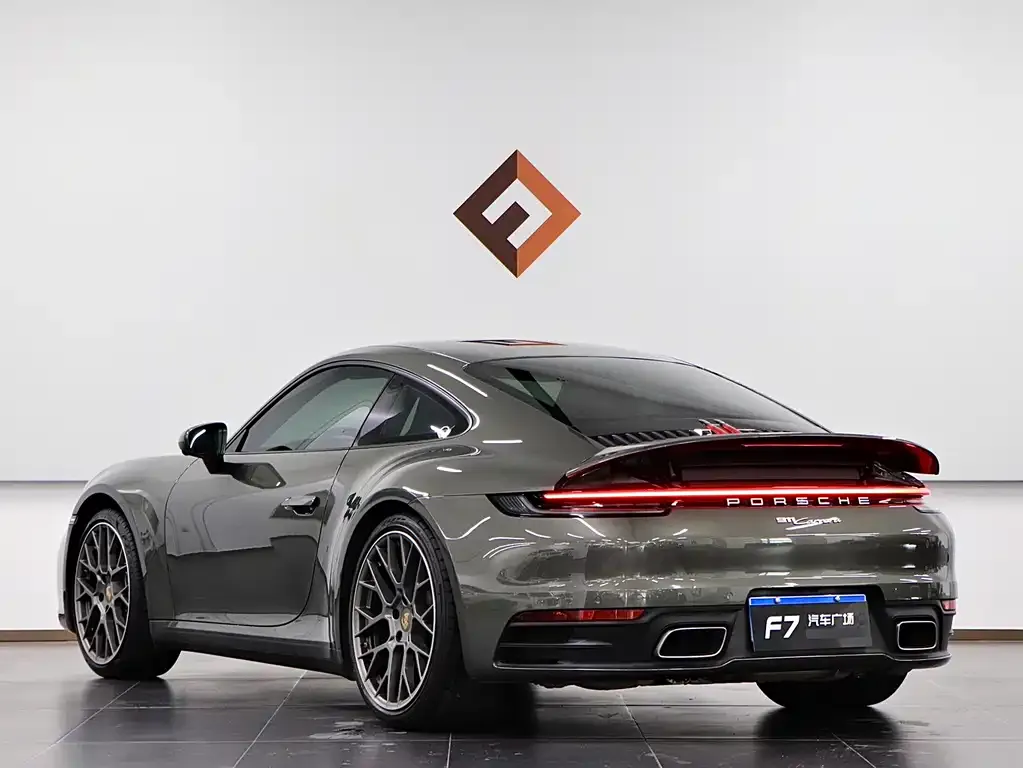 Porsche 911 2022 из CN, фото 8