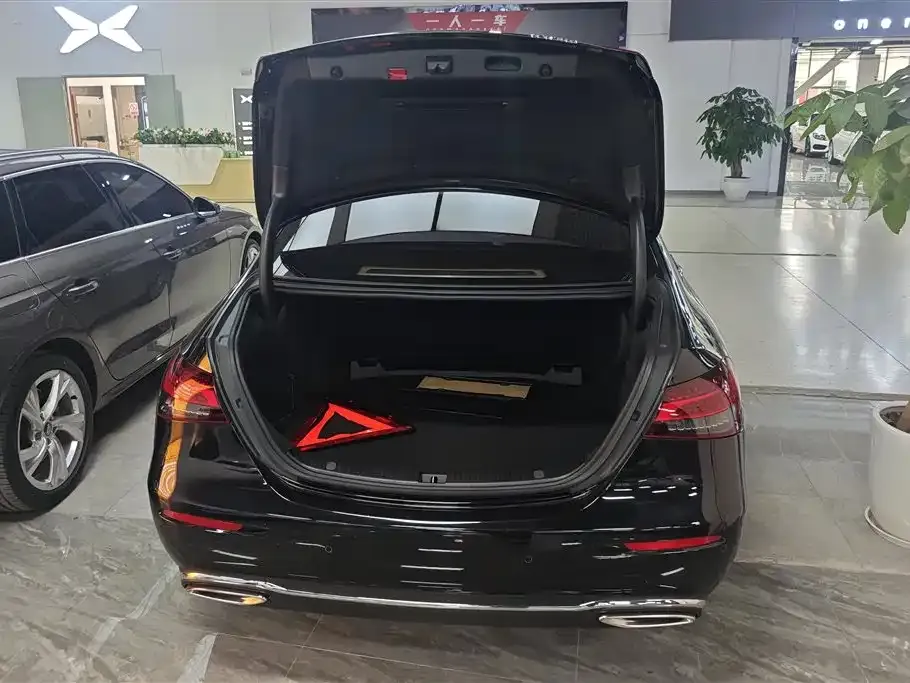 Mercedes-Benz E-Class 2022 из CN, фото 7