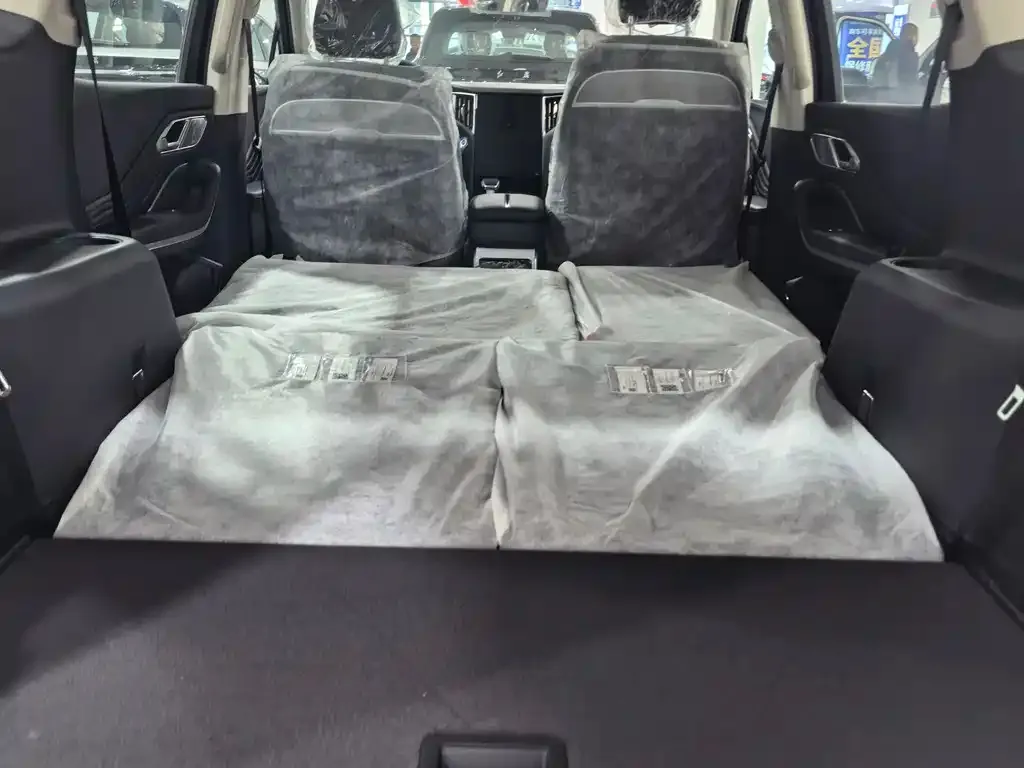 Hongqi HS7 PHEV 2026 из CN, фото 2