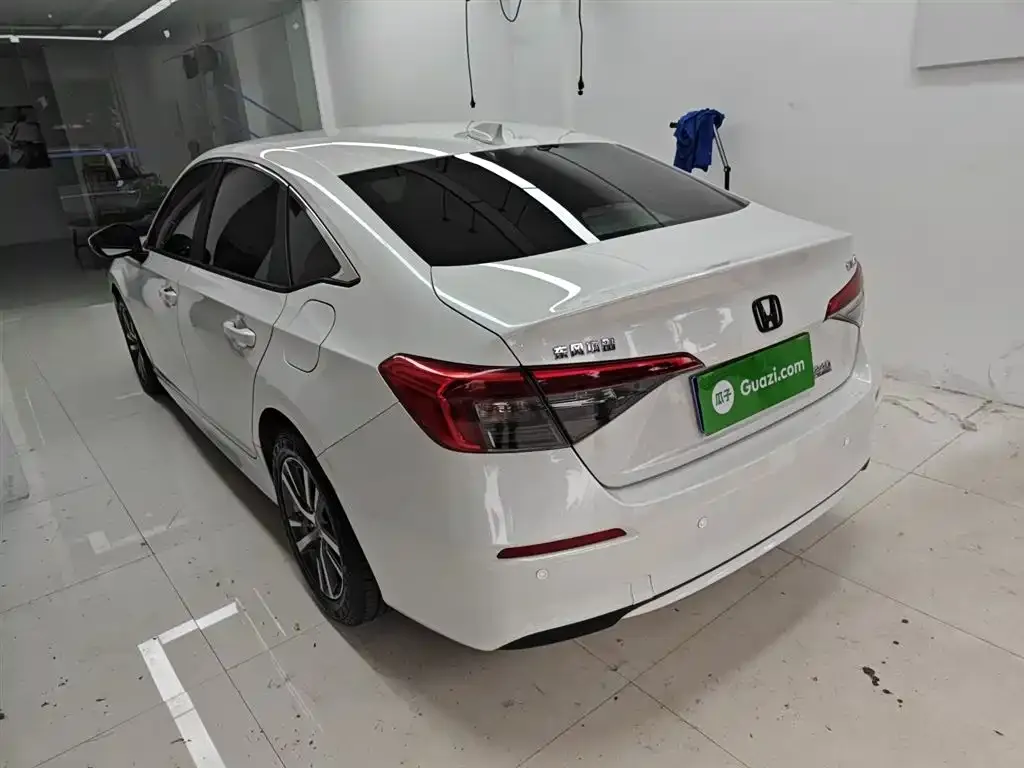 Honda Civic 2023 из CN, фото 2