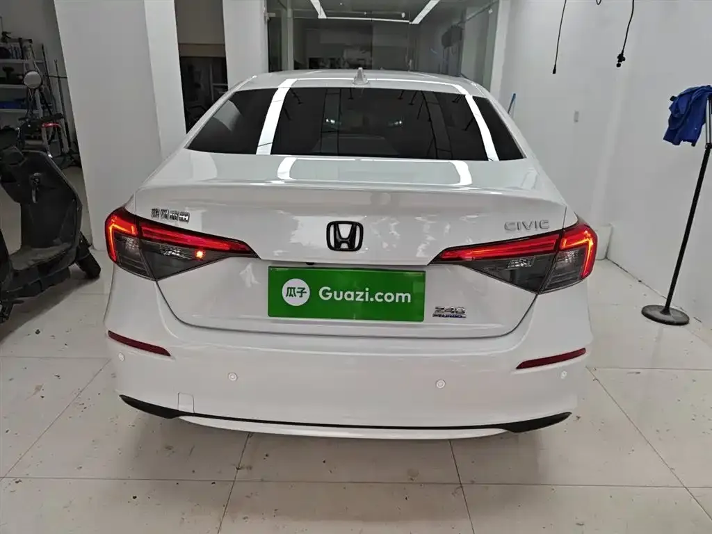Honda Civic 2023 из CN, фото 3