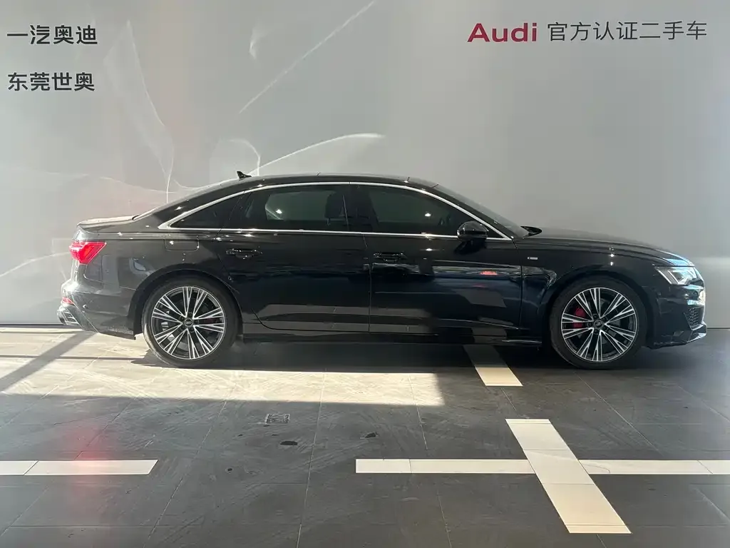 Audi A6L 2024 из CN, фото 4