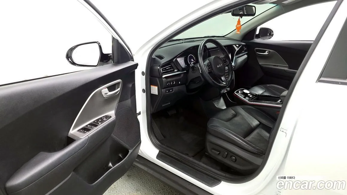 Kia Niro 2023 из KR, фото 10