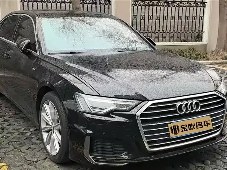Audi A6L — фото 5