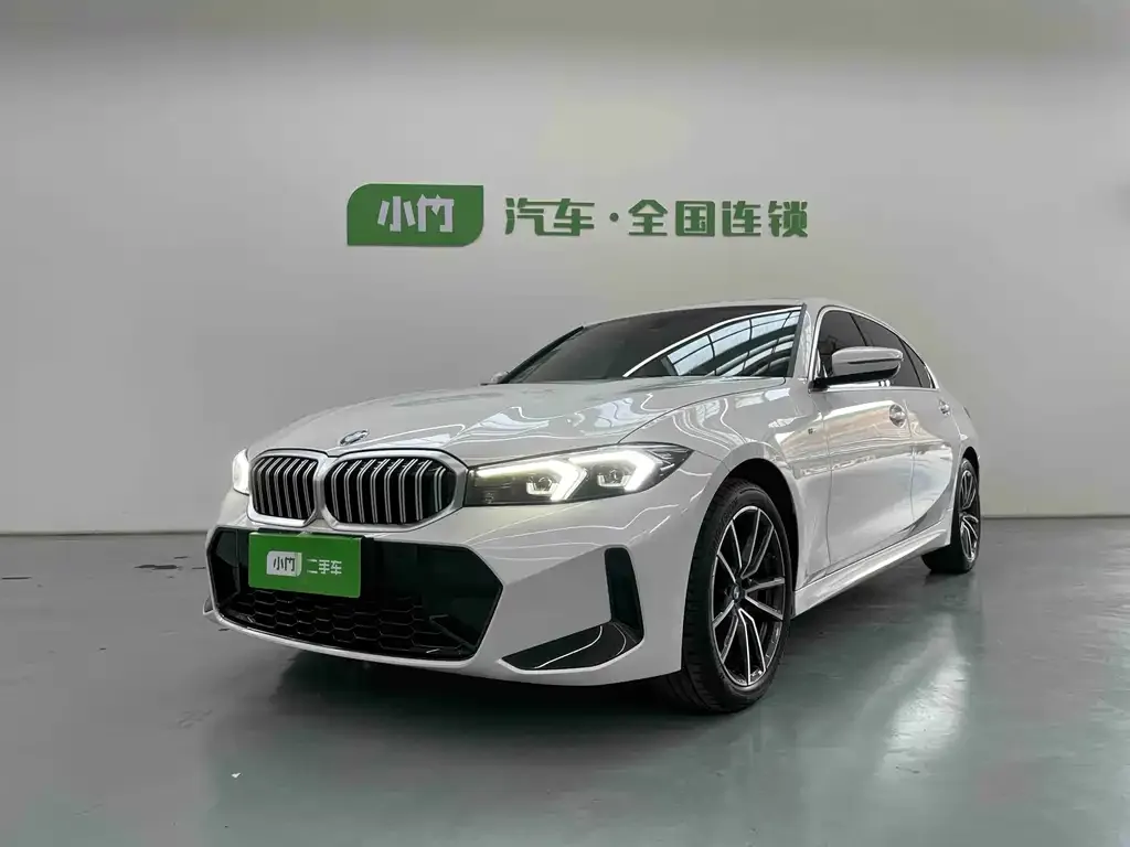 BMW 3 Series 2023 из CN, фото 1