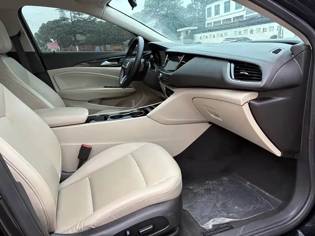 Buick Regal 2022 из CN, фото 3
