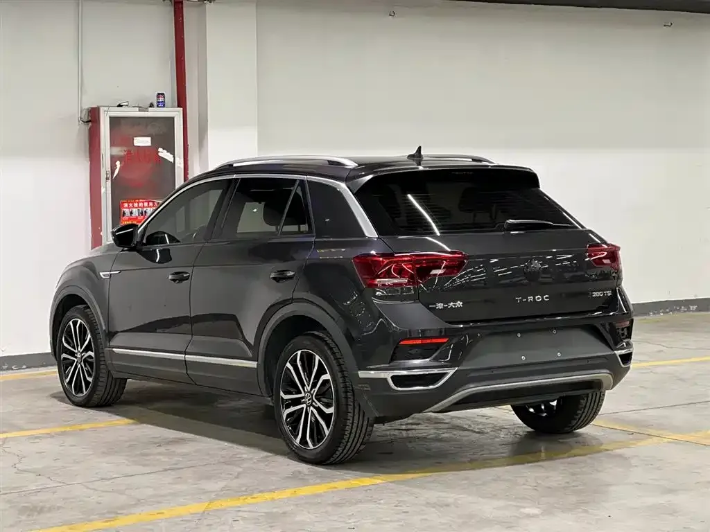 Volkswagen T-Roc 2022 из CN, фото 8