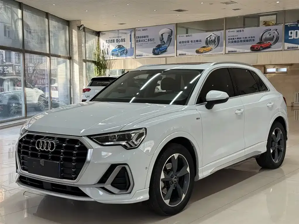 Audi Q3 2021 из CN, фото 1
