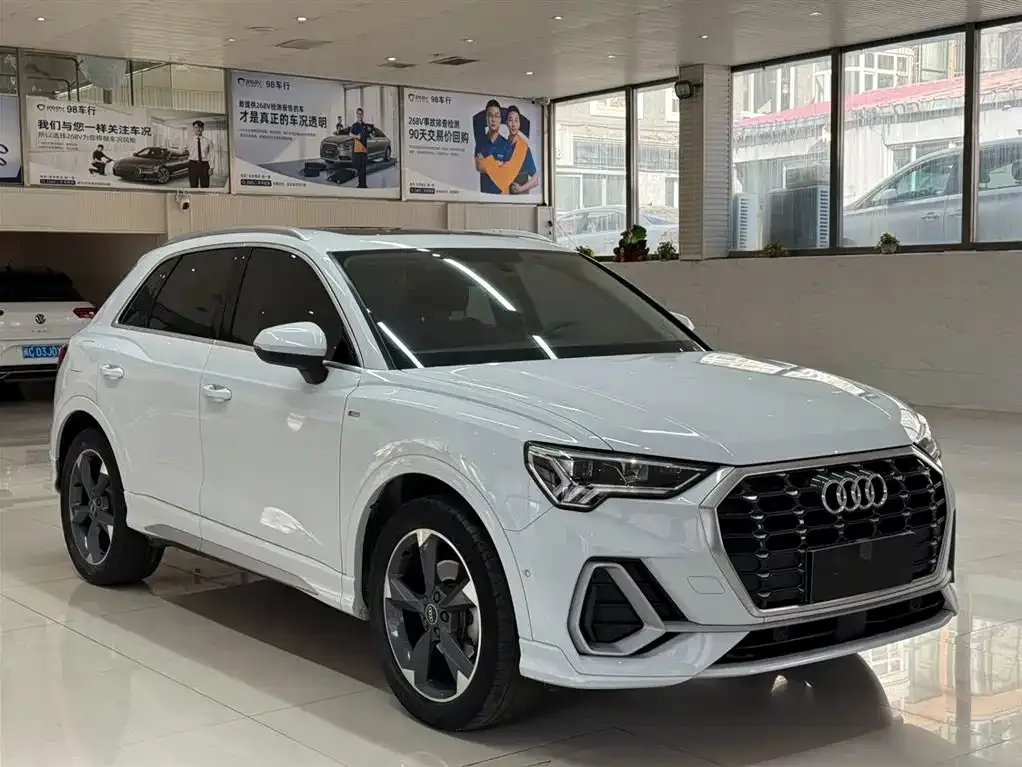 Audi Q3 2021 из CN, фото 6