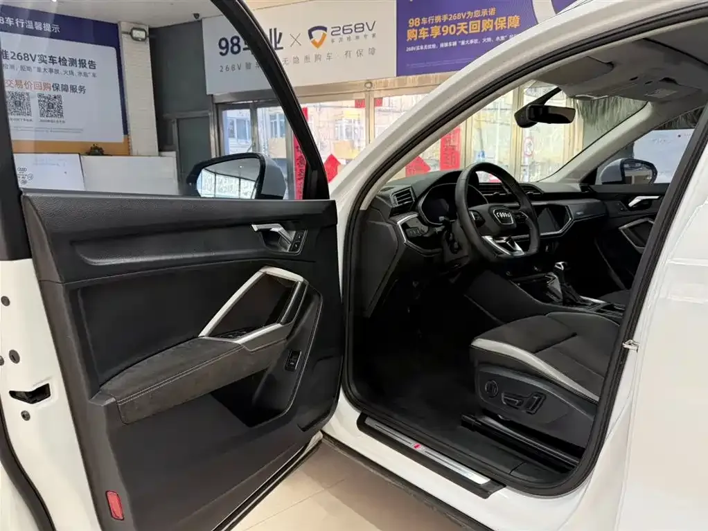 Audi Q3 2021 из CN, фото 7