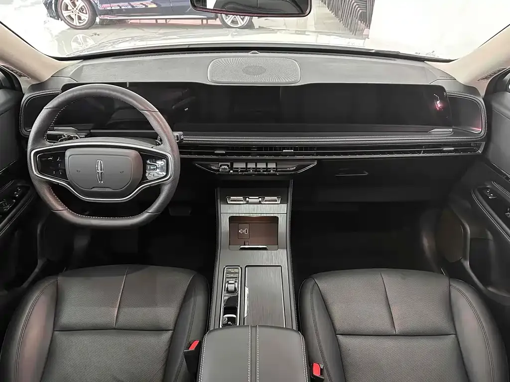 Lincoln Corsair 2024 из CN, фото 7