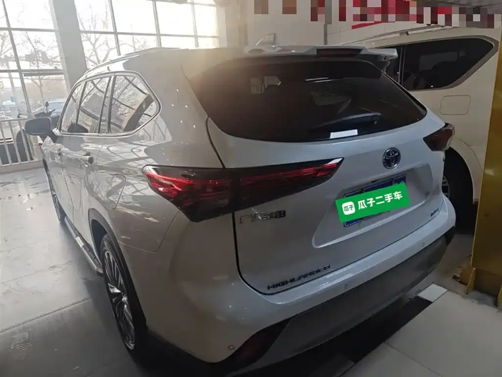 Toyota Highlander 2022 из CN, фото 6