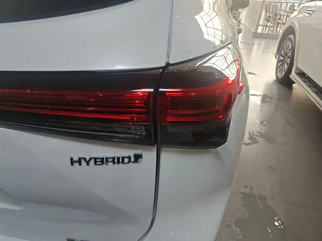 Toyota Highlander 2022 из CN, фото 8
