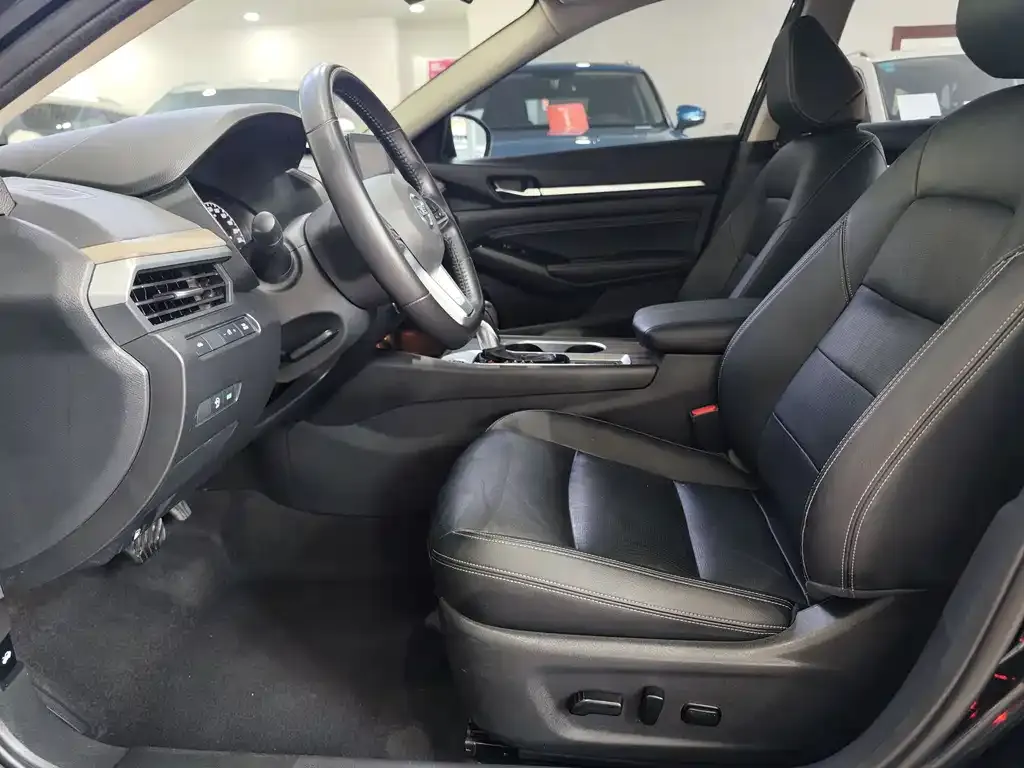Nissan Teana 2022 из CN, фото 5