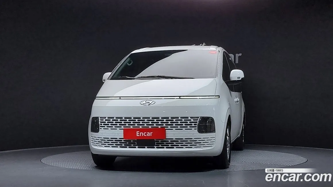 Hyundai Staria — фото 3