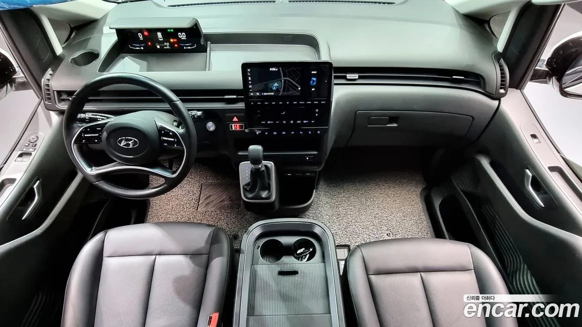 Hyundai Staria — фото 7