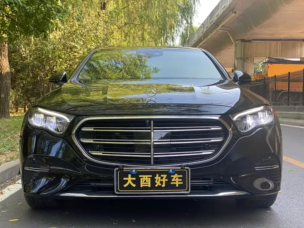 Mercedes-Benz E-Class 2025 из CN, фото 2