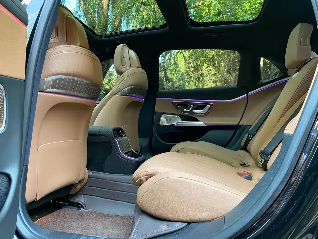 Mercedes-Benz E-Class 2025 из CN, фото 9