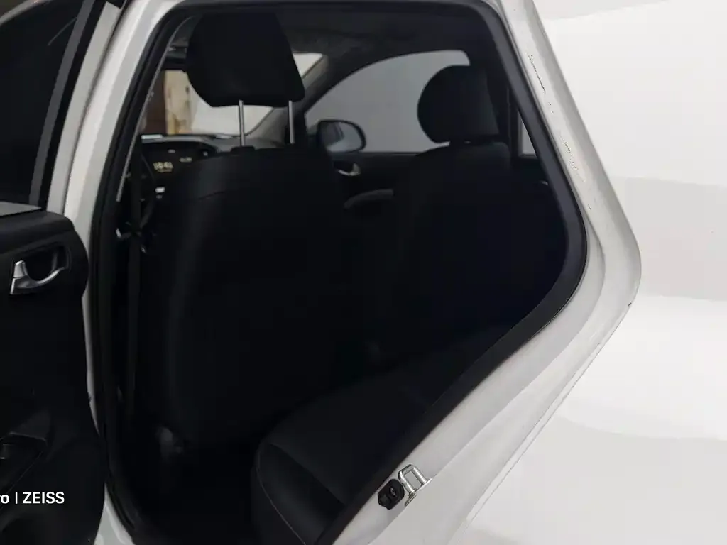 Kia KX1 2025 из CN, фото 2
