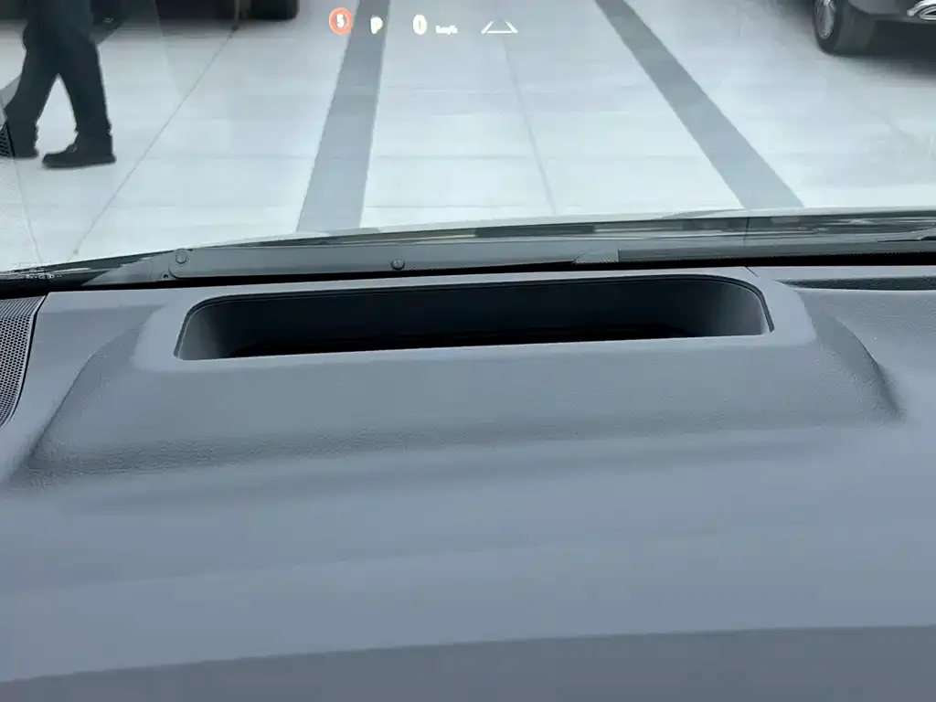 Toyota Vellfire 2025 из CN, фото 2