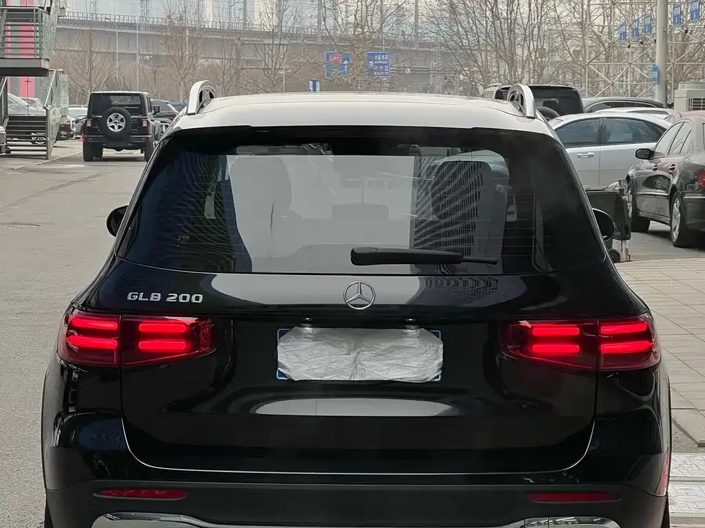 Mercedes-Benz GLB 2023 из CN, фото 8