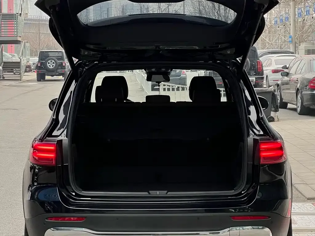 Mercedes-Benz GLB 2023 из CN, фото 5