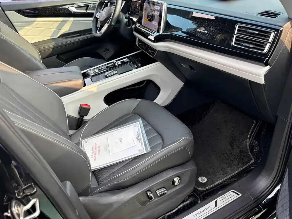 Volkswagen Teramont 2023 из CN, фото 2
