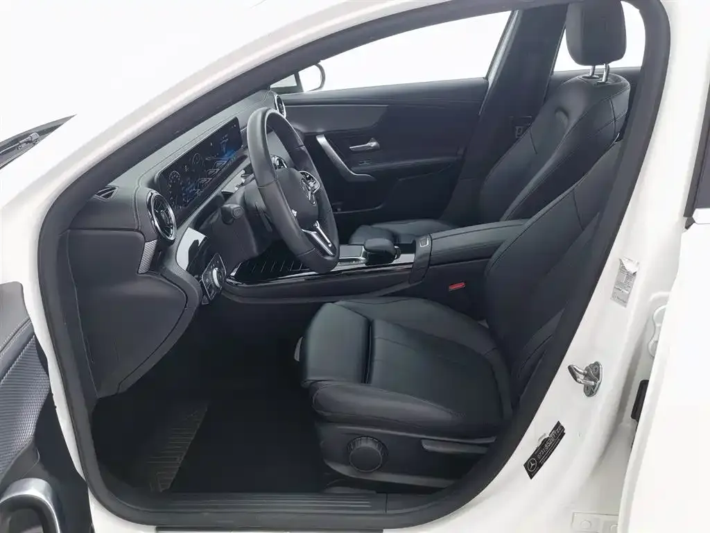 Mercedes-Benz A-Class 2021 из CN, фото 5