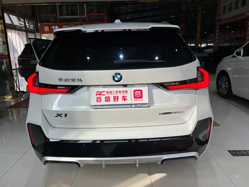 BMW X1 2024 из CN, фото 2