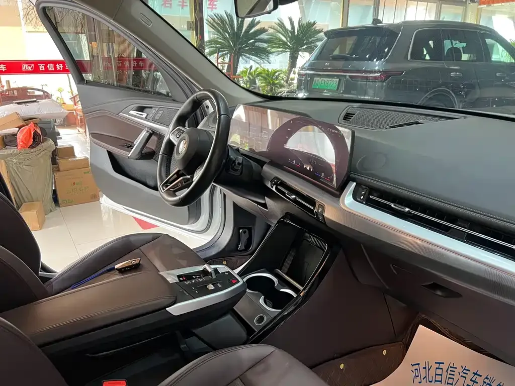 BMW X1 2024 из CN, фото 9