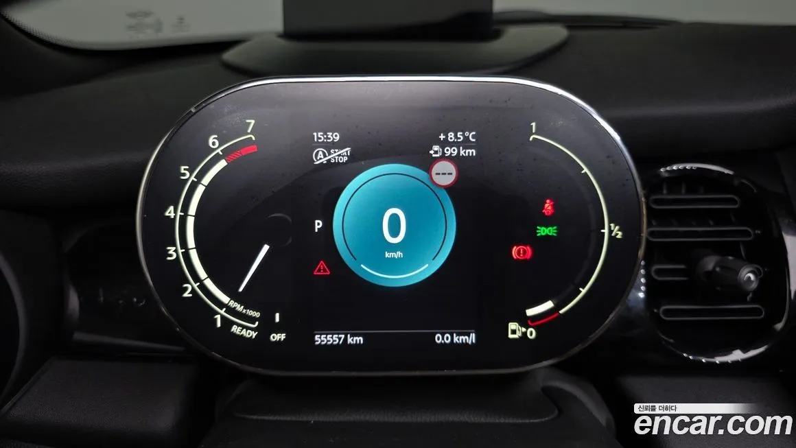 Mini Cooper Convertible 2022 из KR, фото 2